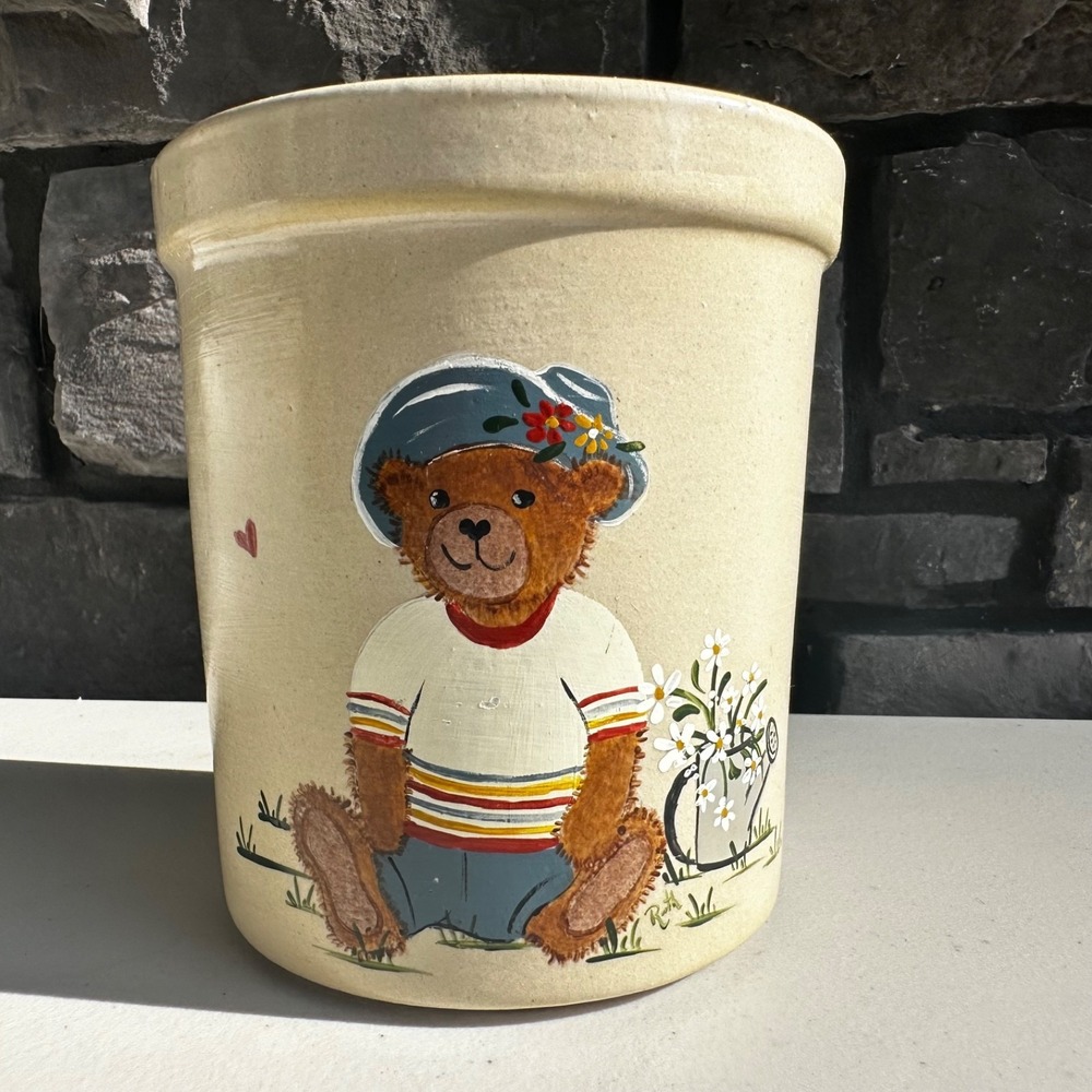 Vintage 80s Roseville Pottery 1 Quart Crock Teddy Bear Country Cottage Granny